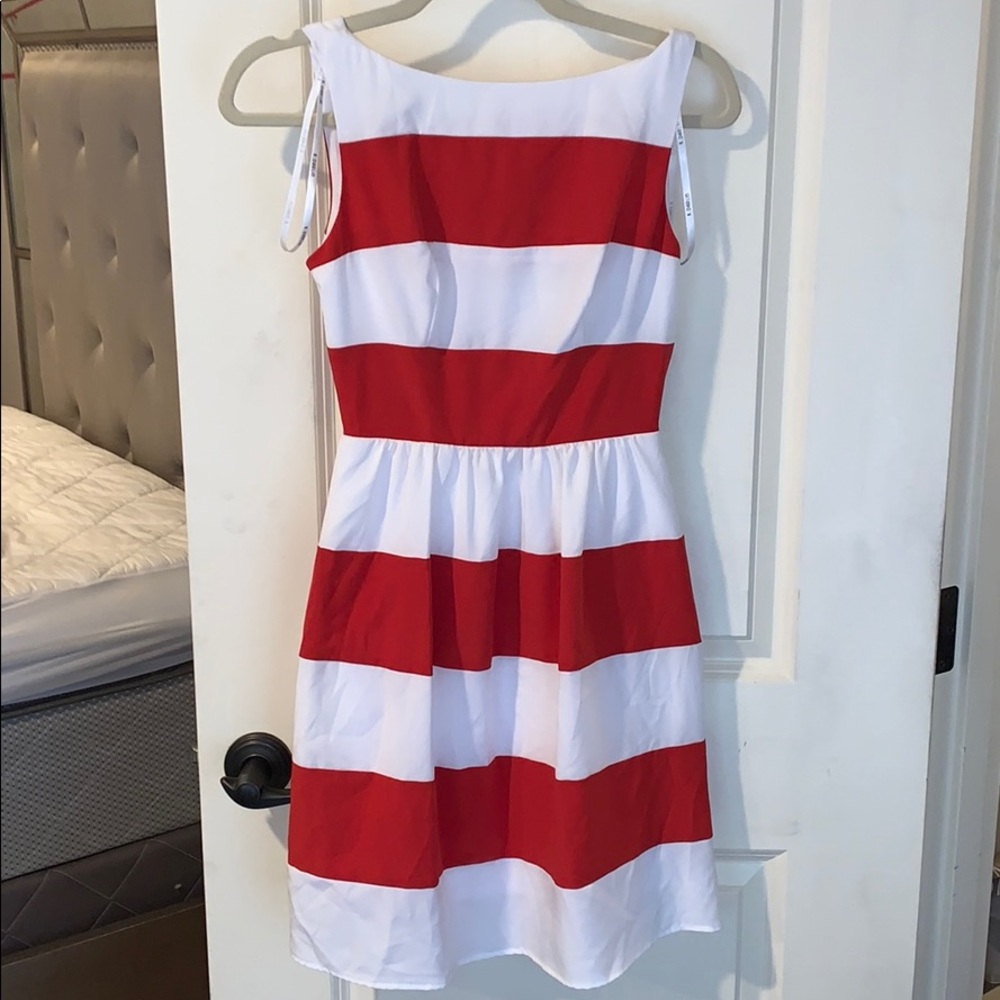 dress- B. Darlin